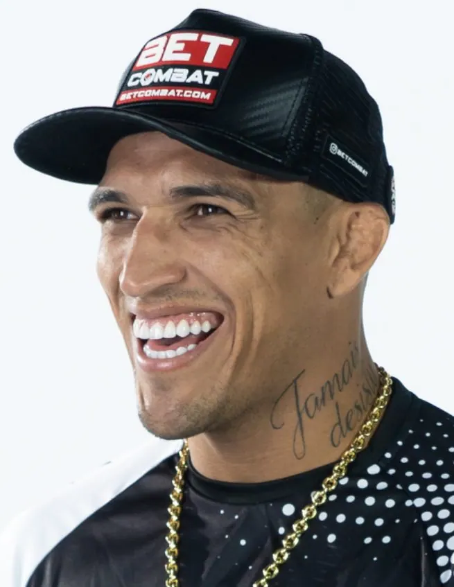 Ilustração da notícia: UFC 335 terá Charles do Bronx x Diego Lopes pelo cinturão BMF em dezembro