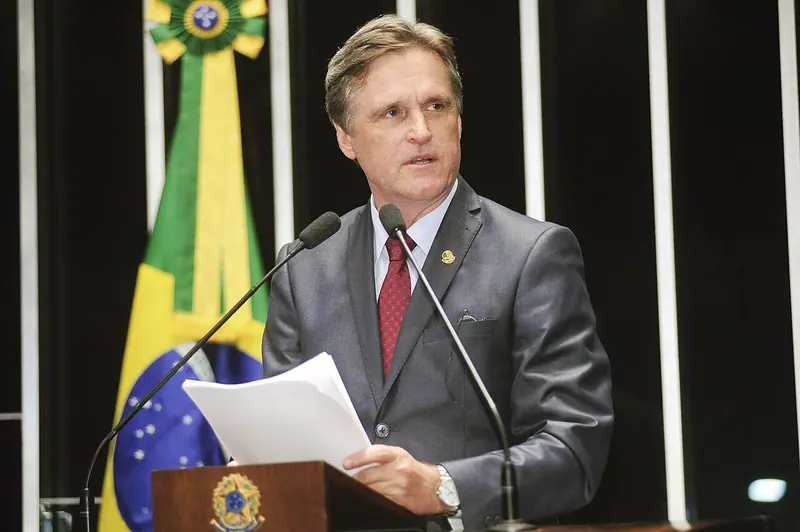 Ilustração da notícia: PL elege 19 senadores e fica com a maior bancada do Senado, com 28 cadeiras