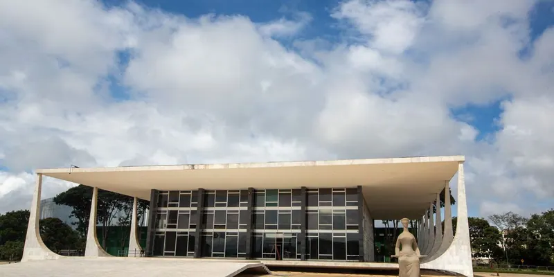 Ilustração da notícia: STF tira crédito presumido de ICMS da base de cálculo do PIS e da Cofins