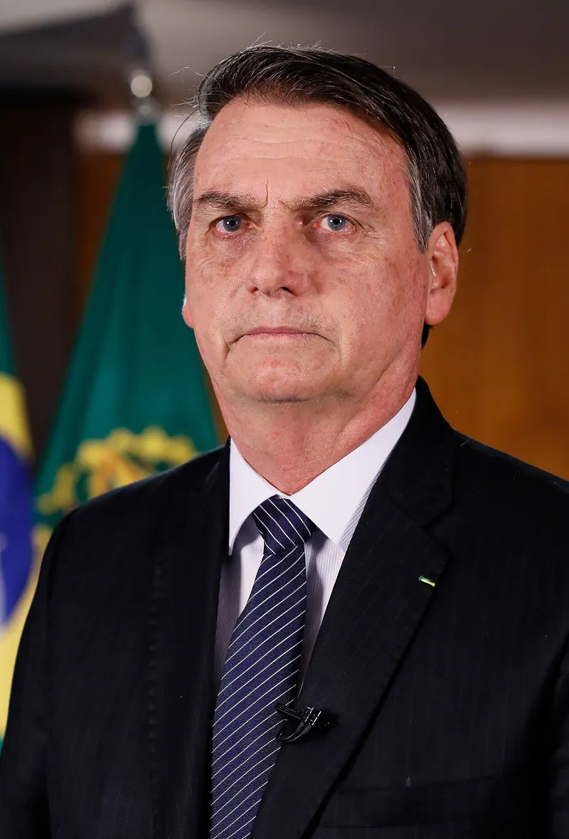 Ilustração da notícia: Analistas veem virada de Lula no 2º turno mais difícil que a de Bolsonaro em 2022