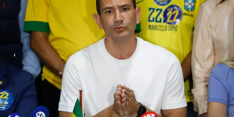 Ilustração da notícia: Após retotalização, TRE-RJ dá a Douglas Ruas 50,88% dos votos para governador