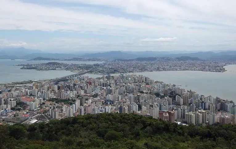 Ilustração da notícia: Taça das Favelas de Florianópolis tem finais definidas no masculino e no feminino