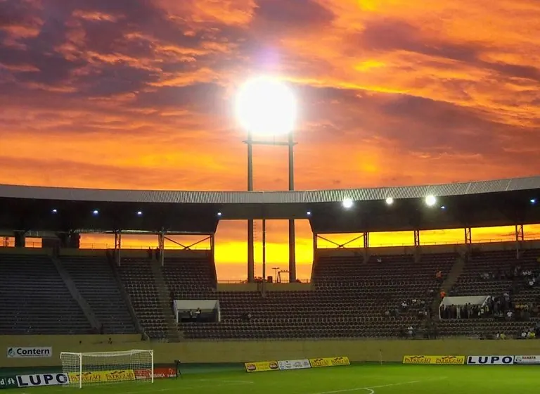 Ilustração da notícia: Ferroviária reage a portões fechados e quer torcida na retomada do jogo contra a Inter