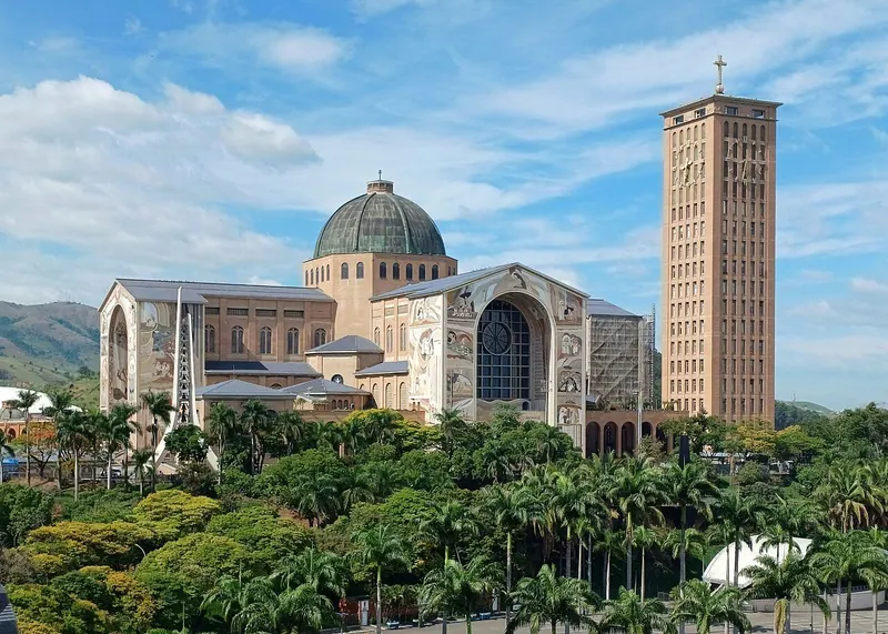 Ilustração da notícia: Santuário de Aparecida espera superar público de 2025 na festa da padroeira