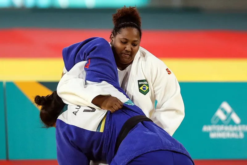 Ilustração da notícia: Brasil perde da China no judô por equipes e termina o Mundial sem medalhas