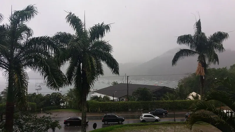 Ilustração da notícia: Ubatuba deve ter outubro com 200 mm de chuva e temperaturas acima da média