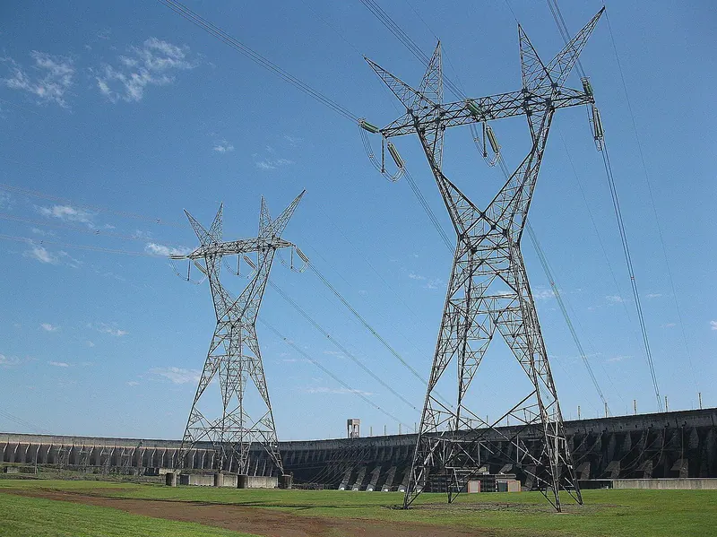 Ilustração da notícia: ONS monta operação especial para evitar falta de energia na votação